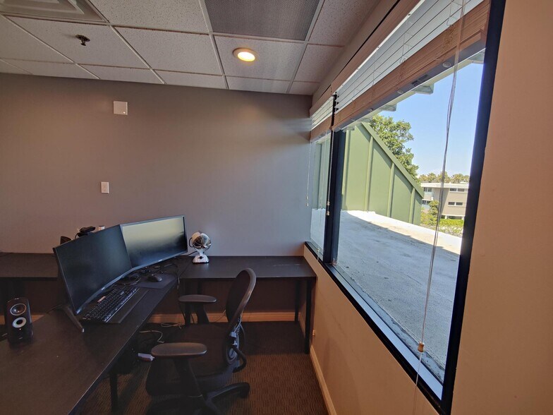 23332 Hawthorne Blvd, Torrance, CA à louer - Photo intérieure – Image 3 sur 20