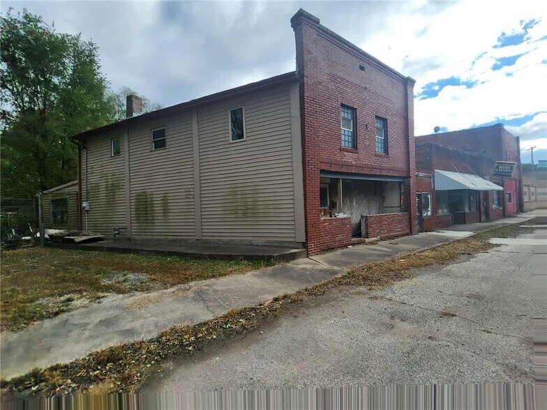 5101 Savannah Rd, Saint Joseph, MO à vendre - Photo de l’immeuble – Image 2 sur 5