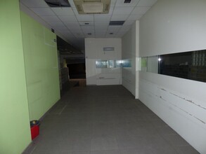Local commercial dans Manresa, Barcelona à louer Plan d’étage– Image 1 sur 5