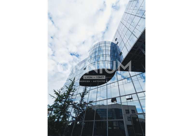 Bureau dans Lyon à louer - Photo de l’immeuble – Image 2 sur 17
