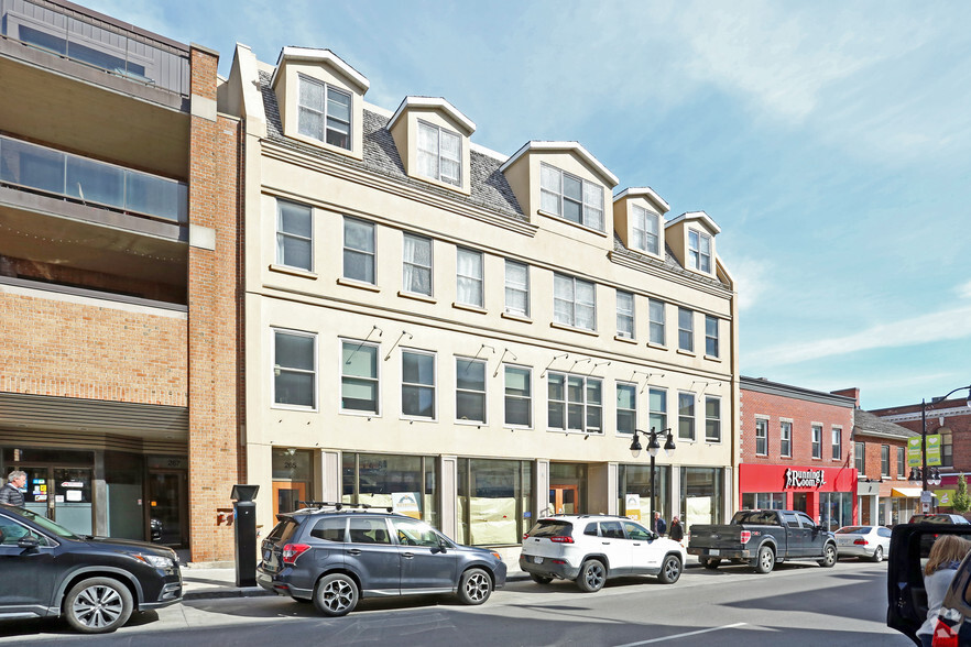 259-265 Princess St, Kingston, ON à louer - Photo de l’immeuble – Image 2 sur 2