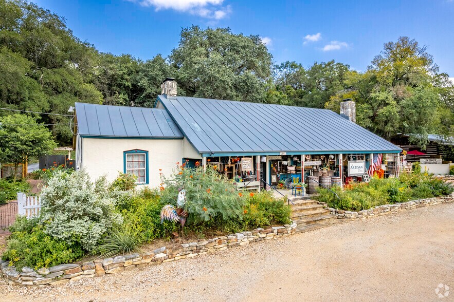 5441 Fm 1102, New Braunfels, TX à louer - Photo principale – Image 1 sur 205