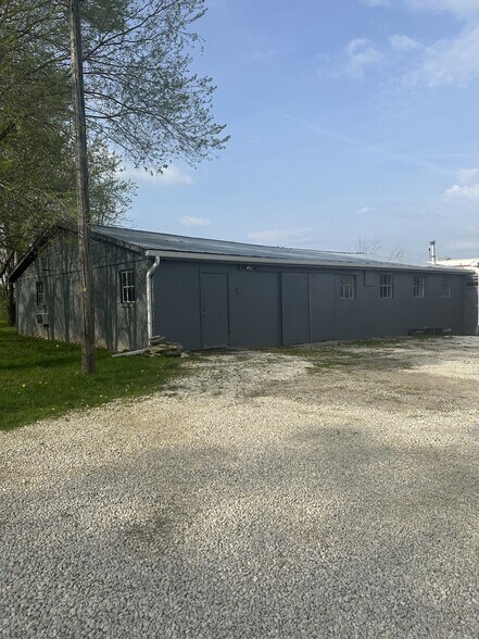 918 W 130th St, Brunswick, OH à louer - Photo de l’immeuble – Image 2 sur 13
