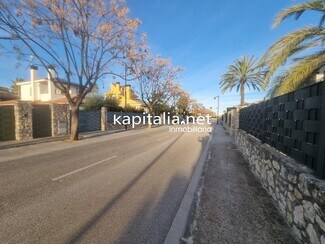 Plus de détails pour Terrain à vendre