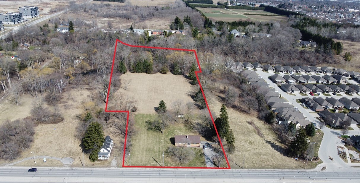 1442 Highbury Av N, London, ON à vendre Photo de l’immeuble– Image 1 sur 2
