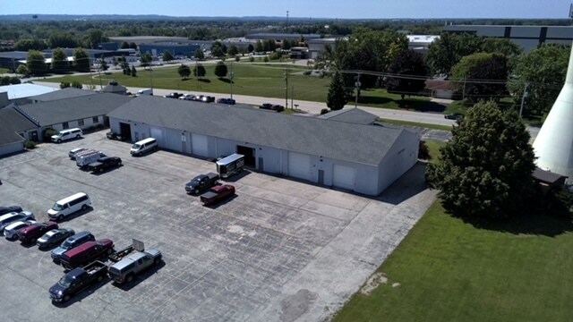 1050 Glory Rd, Green Bay, WI à louer - Photo de l’immeuble – Image 2 sur 7