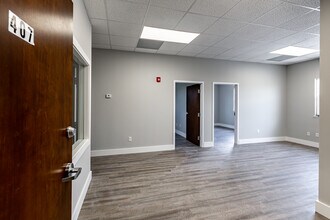 1500 E Venice Ave, Venice, FL à louer Photo intérieure– Image 1 sur 15