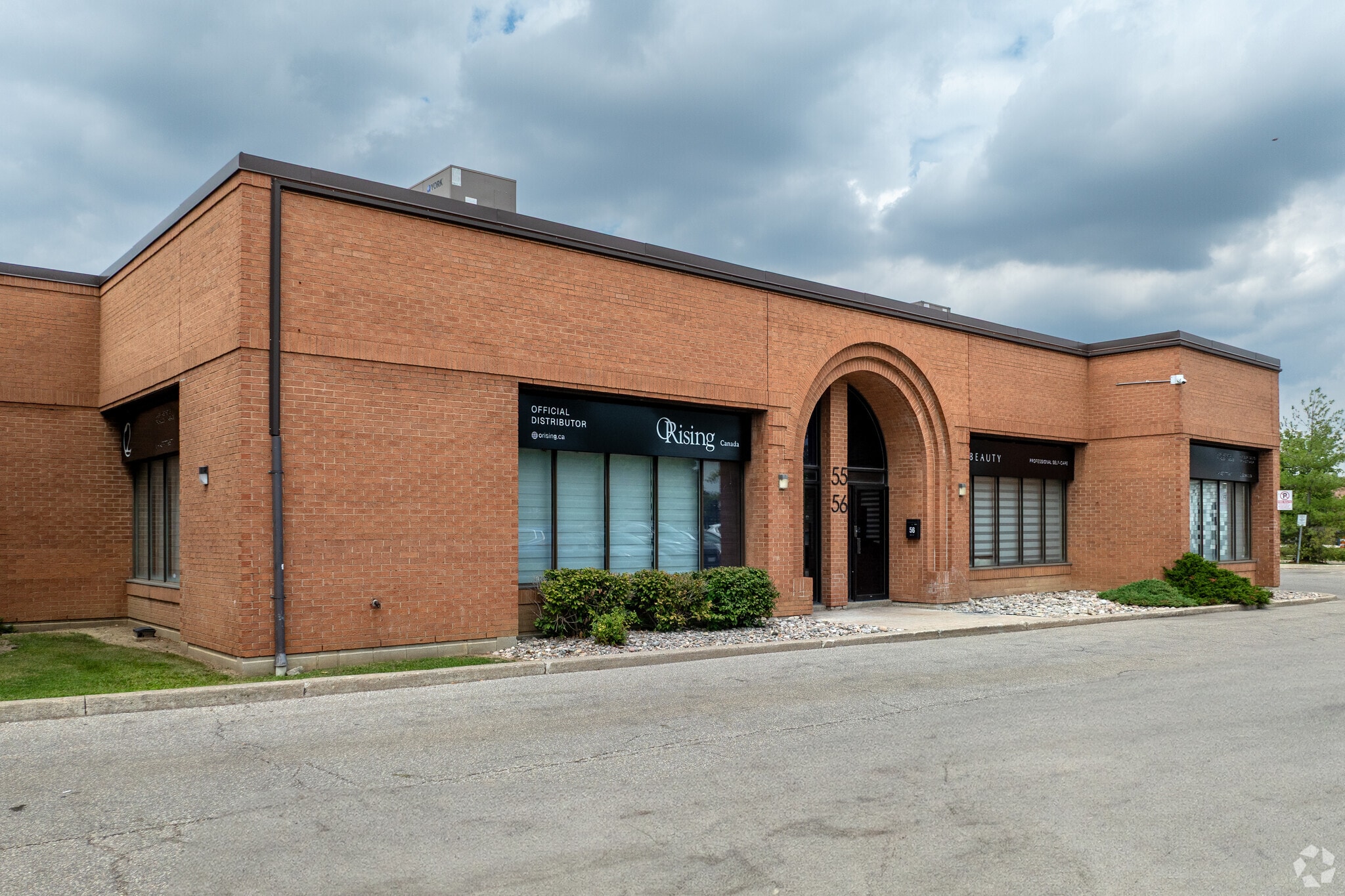 1170 Sheppard Av W, Toronto, ON à vendre Photo principale– Image 1 sur 3
