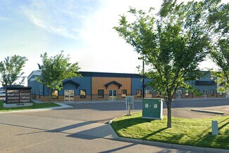 Plus de détails pour 491 Wt Hill Blvd S, Lethbridge, AB - Bureau à vendre