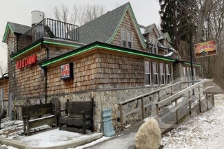 Plus de détails pour 13625 Airport Hwy, Swanton, OH - Local commercial à vendre