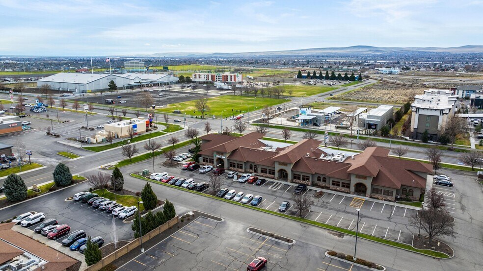 6825 Burden Blvd, Pasco, WA à vendre - Photo de l’immeuble – Image 3 sur 11