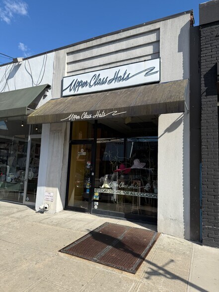 481 Central Ave, Cedarhurst, NY à louer - Photo principale – Image 1 sur 2