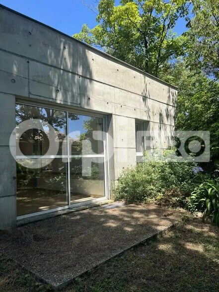 Bureau dans Pessac à louer - Photo de l’immeuble – Image 1 sur 6
