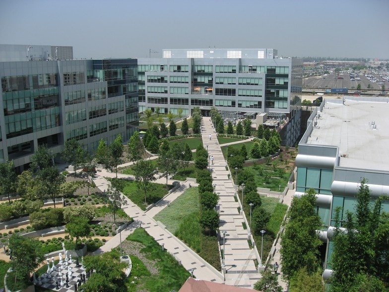 3355 W Empire Ave, Burbank, CA à louer - Autre – Image 2 sur 3