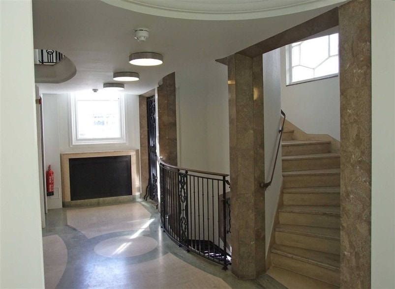 139-142 North St, Brighton à vendre - Photo intérieure – Image 1 sur 3