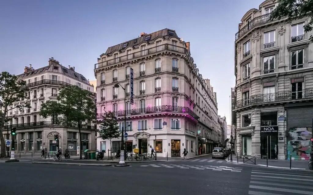 Local commercial dans Paris à louer Photo de l’immeuble– Image 1 sur 6