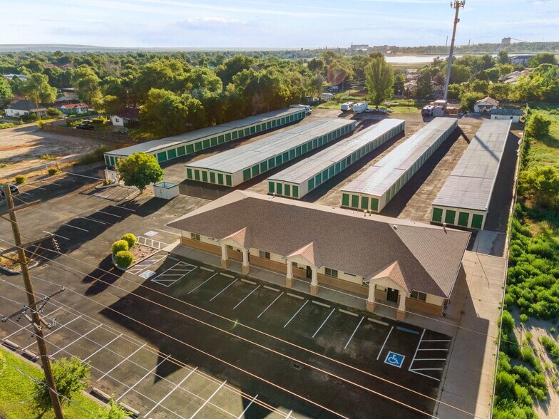 2310 S Prairie Ave, Pueblo, CO à louer - Photo de l’immeuble – Image 3 sur 10