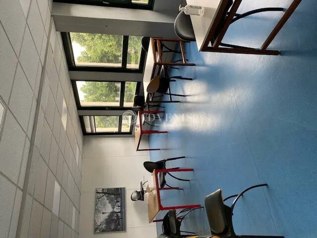 Bureau dans Grenoble à louer - Photo de l’immeuble – Image 3 sur 6
