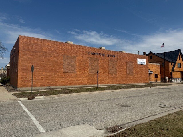 1026 6th St, Port Huron, MI à vendre - Photo de l’immeuble – Image 2 sur 10