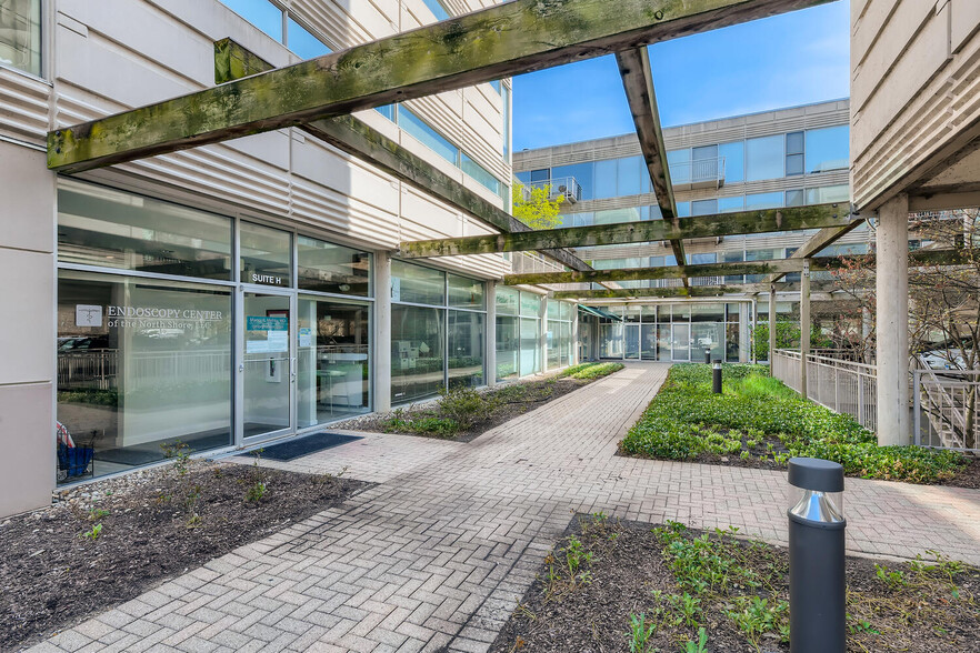 1100 Central Ave, Wilmette, IL à louer - Photo de l’immeuble – Image 3 sur 25