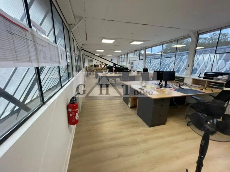 Bureau dans Pantin à louer - Photo intérieure – Image 1 sur 13