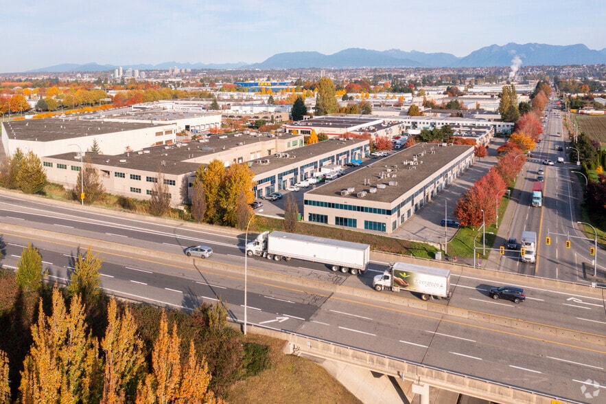 13980 Maycrest Way, Richmond, BC à louer - Photo de l’immeuble – Image 2 sur 21