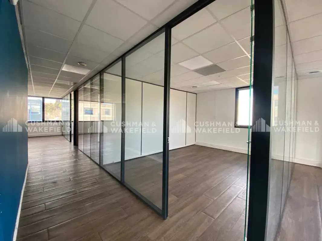 1 Rue Mahatma Gandhi, Aix-en-Provence à louer Photo de l’immeuble– Image 1 sur 5