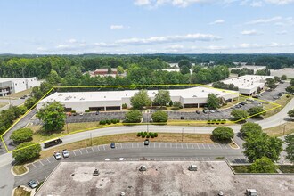 4524 Green Point Dr, Greensboro, NC - Vue aérienne vue de carte - Image1