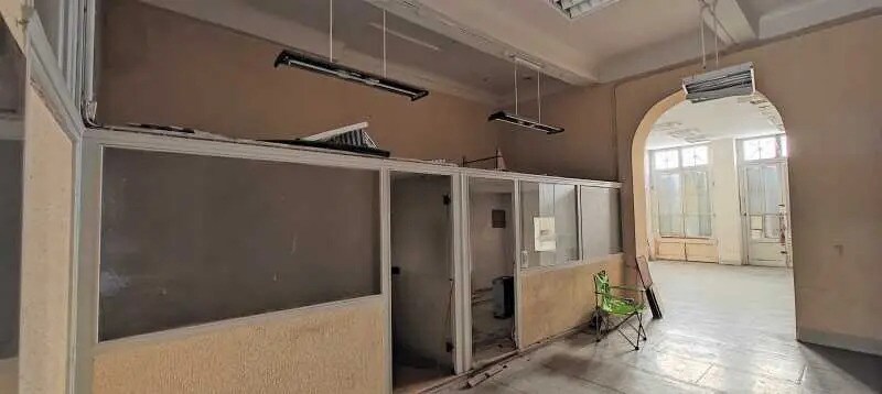 Bureau dans Lyon à vendre - Photo de l’immeuble – Image 2 sur 13