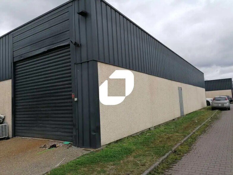 Local d’activités dans Mérignac à louer - Photo de l’immeuble – Image 2 sur 12