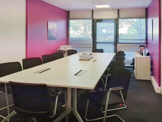 Plus de détails pour 31 Parc Du Golf, Aix-en-Provence - Bureau à louer