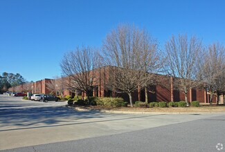 Plus de détails pour 2870 N Berkeley Lake Rd NW, Duluth, GA - Industriel/Logistique à louer