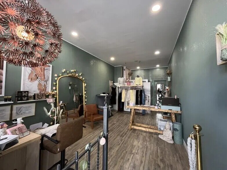 Local commercial dans Saint-Quentin à louer - Photo de l’immeuble – Image 3 sur 4