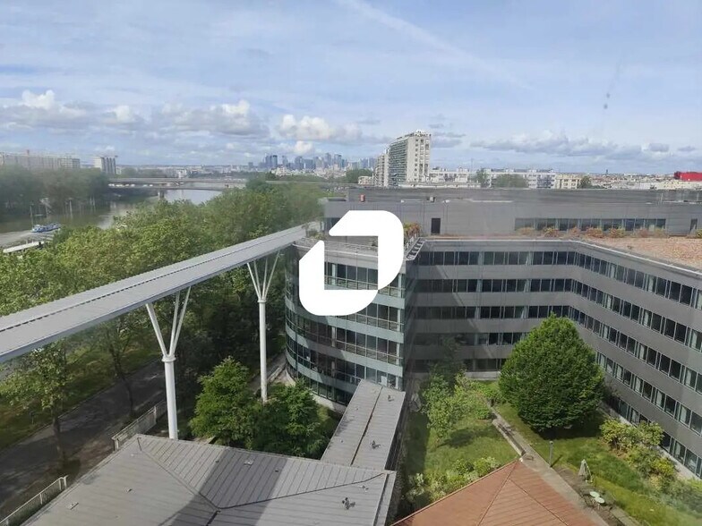 Local d’activités dans Asnières-sur-Seine à louer - Photo de l’immeuble – Image 2 sur 8