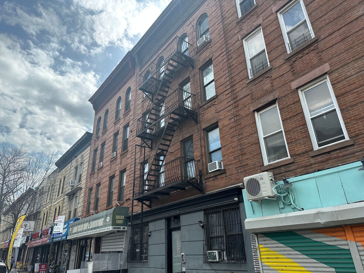 View Photo
