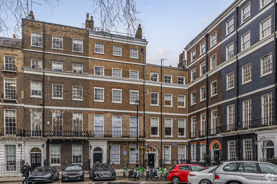 3 Manchester Sq, Londres à louer - Photo de l’immeuble – Image 3 sur 3