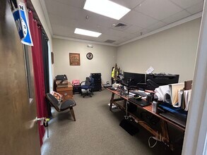 17051 Jean St, Fort Myers, FL à louer Photo intérieure– Image 2 sur 10