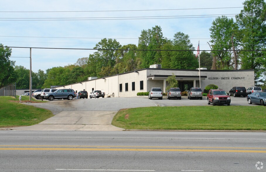 2284 Marietta Blvd NW, Atlanta, GA à louer - Photo de l’immeuble – Image 2 sur 3