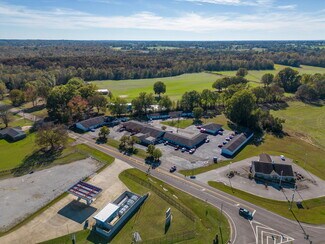 Plus de détails pour 665 N College St, Trenton, TN - Logement à vendre