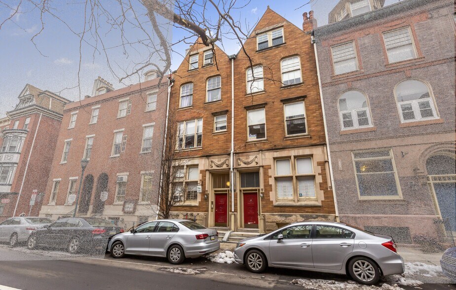 1113-1115 Spruce St, Philadelphia, PA à vendre - Photo de l’immeuble – Image 2 sur 8