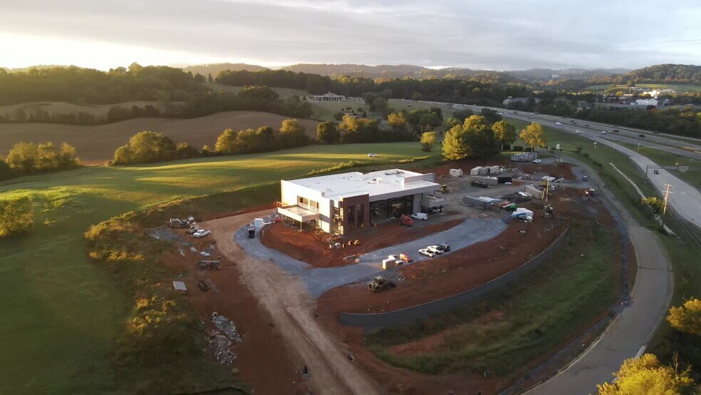 Boones Creek RD. and I-26, Johnson City, TN à louer - Vidéo sur l’annonce professionnelle – Image 2 sur 20