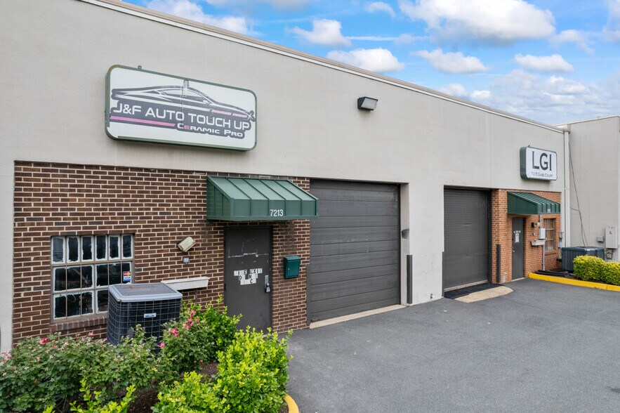 7210-7242 Nathan Ct, Manassas, VA à louer - Photo de l’immeuble – Image 2 sur 38