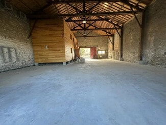 Plus de détails pour Industriel/Logistique à louer