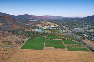 Plus de détails pour 125 Cristo Ln, Santa Rosa, CA - Spécialisé à vendre