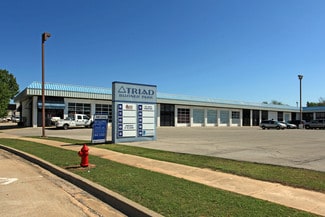 Plus de détails pour 101-193 Triad Village Dr, Norman, OK - Local d'activités à louer