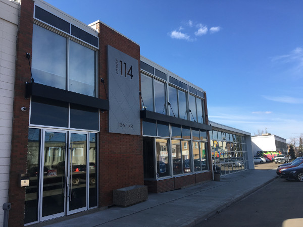 10544 114th St NW, Edmonton, AB à louer - Photo de l’immeuble – Image 1 sur 5