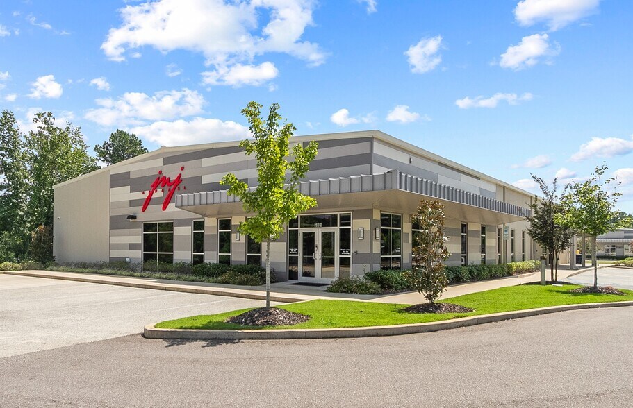 5051 Union Sta, Northport, AL à vendre - Photo principale – Image 1 sur 5