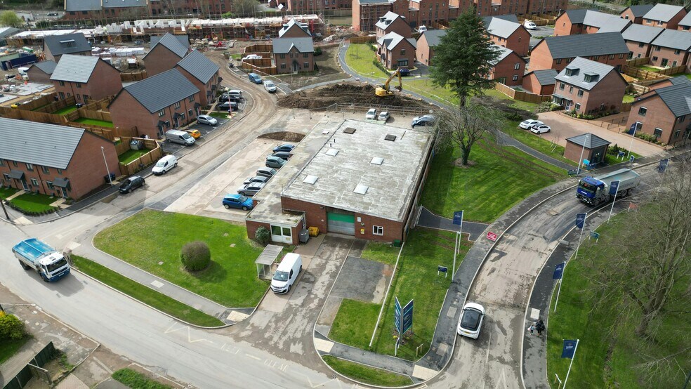 Montague Rd, Warwick à louer - Photo de l’immeuble – Image 3 sur 5