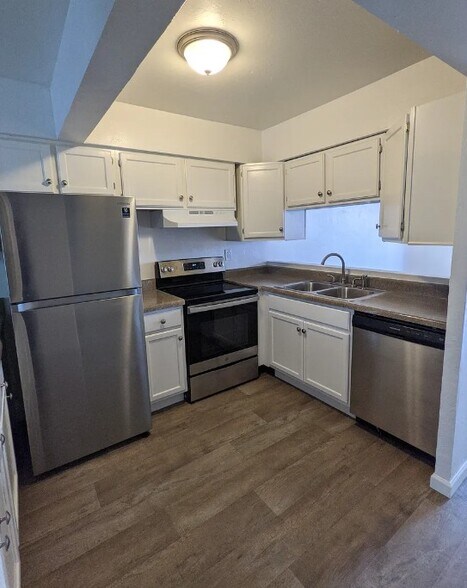 1448 W Kilburn St, Tucson, AZ à vendre - Photo de l’immeuble – Image 2 sur 17