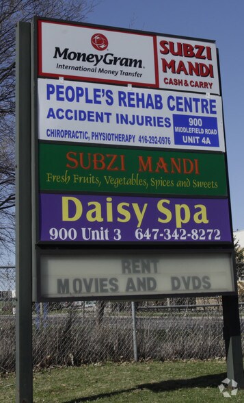 900 Middlefield Rd, Toronto, ON à louer - Photo de l’immeuble – Image 3 sur 4